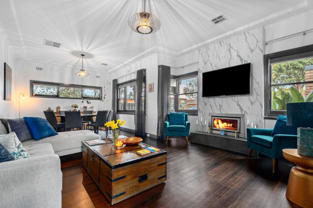 Photo of completed loungeroom renovation