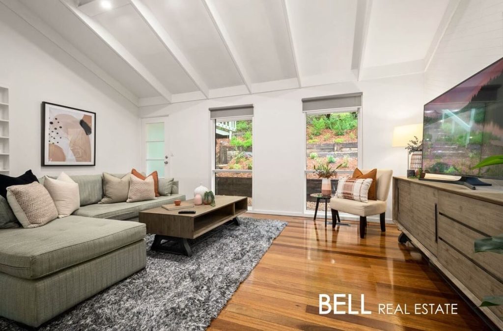 Photo of completed loungeroom renovation in Mount Dandenong home