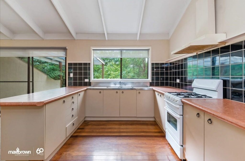 Photo of kitchen before renovation in Mount Dandenong